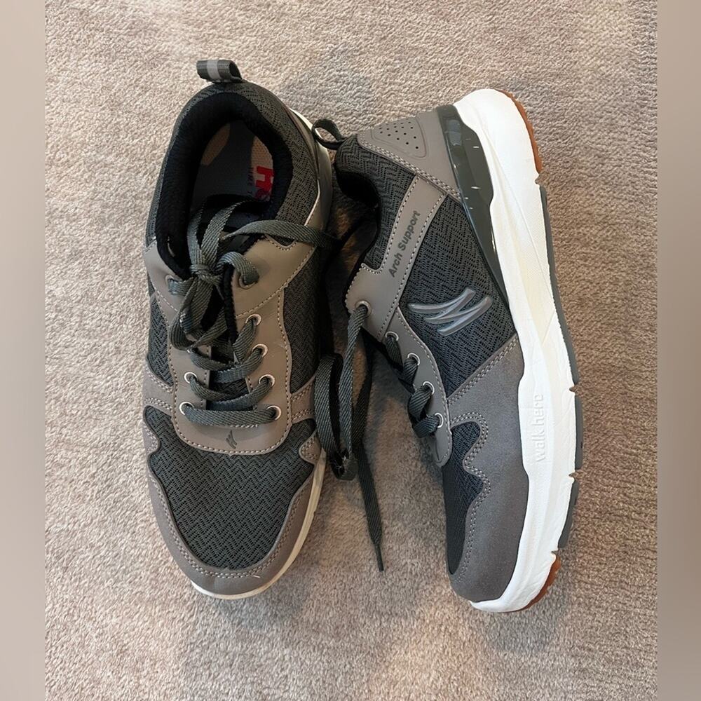Men's Mesh Arch Support Sneaker 8 - Picture 3 of 9